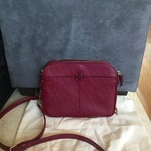 Used Tory Burch crossbody.